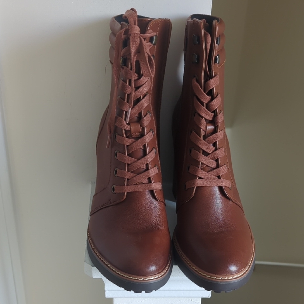 Naturalizer Chestnut Lace-Up Boots NWOT - Picture 5 of 9